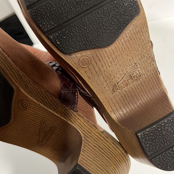 Dansko mule size 8.5-9 - Picture 7 of 7
